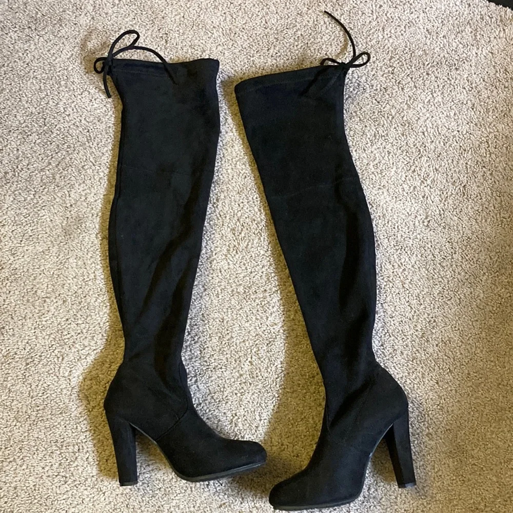 Thigh high boots - Picture 1 of 4